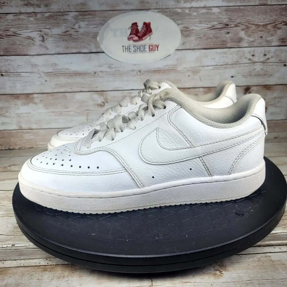 Nike Trainers Women's Size 6 White Swoosh Logo Court Vision Low Walking Running